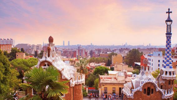 Barcelona: Tur Kelompok Kecil Taman Guell & Tangga Naga