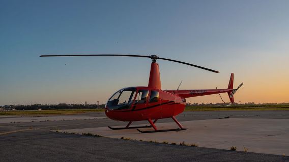 Santa Barbara: Beach and Coastline Helicopter Tour