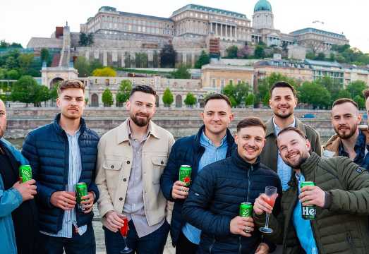 Budapest: Danube Cruise | Unlimited Drinks | Chilled Beats