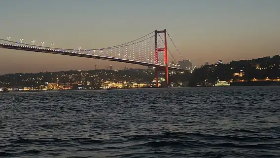 Istanbul Bosphorus: 3-Hour Day Cruise's with Asian Side Stop