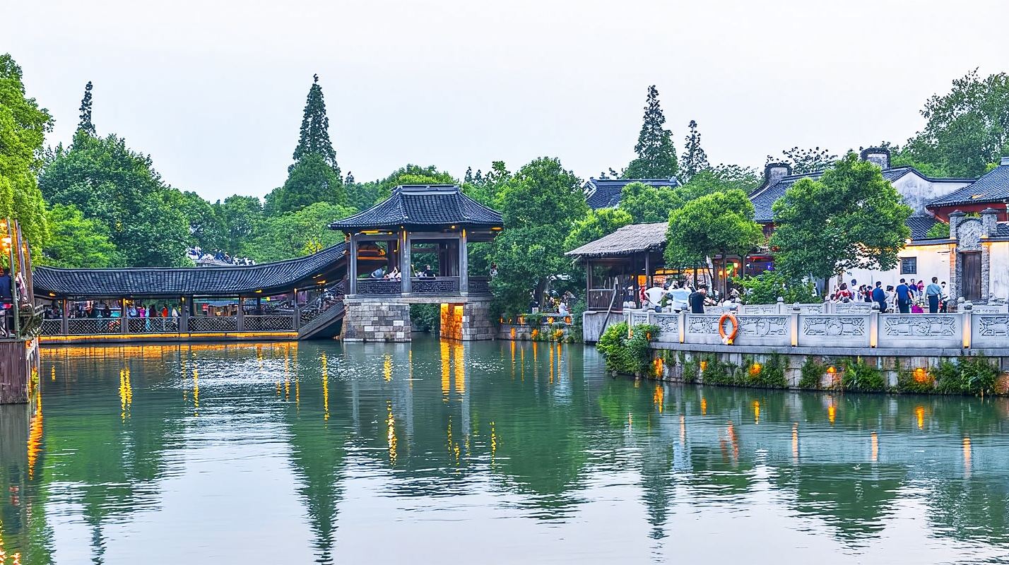 Business vehicle | Optional English-speaking guide | One-day tour to Wuzhen West Scenic Area from Shanghai