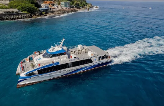 小琉球來回交通船票&機車票（東港漁港-小琉球）