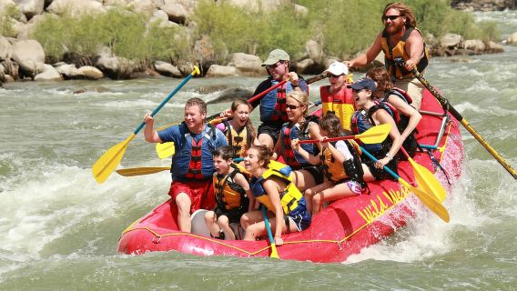 Desde Gardiner: Rafting en aguas bravas en el Río Yellowstone y almuerzo