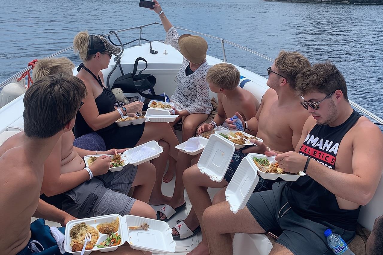 Bot Laju Peribadi Semua Termasuk ke Soufriere dengan Makan Tengahari, Mandian Lumpur & Air Terjun