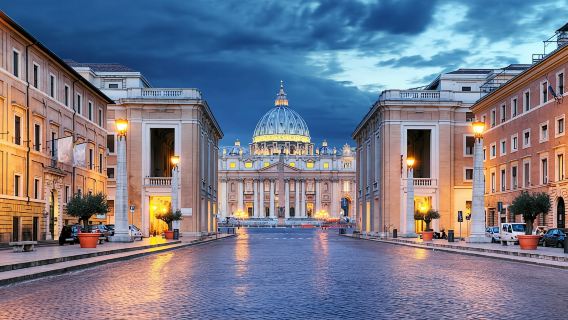 ทัวร์วันเดียว/ทัวร์หลายวัน มหาวิหารเซนต์ปีเตอร์ในโซ่ตรวน + ปราสาทซานตันเจโล + โคลอสเซียม + ประตูชัยคอนสแตนติน + น้ำพุเทรวี