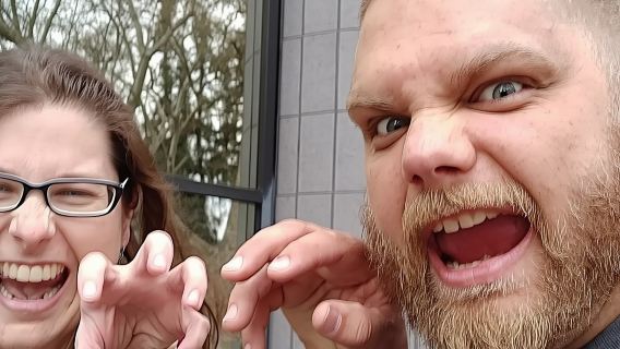 Excursión de búsqueda del tesoro en la ciudad de Kitchener organizada por Zombie Scavengers