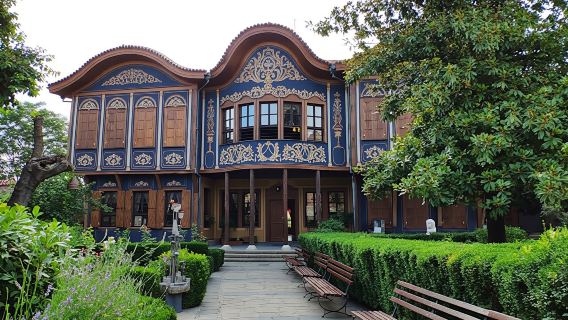 Self-guided Plovdiv Bachkovo Monastery and Assens Fortress day trip