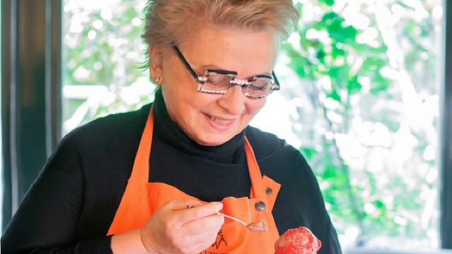 The secrets to Learn Fresh Pasta & Gelato in a Glam Home