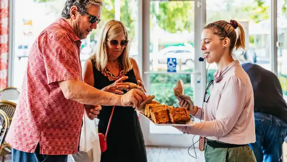 Miami: Little Havana Food Walking Tour with Tastings