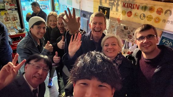 Hiroshima: Food and Culture Guided Walking Tour with Dinner