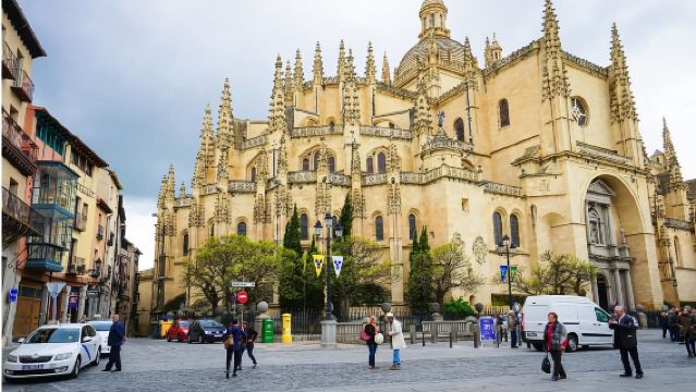 馬德里出發：塞哥維亞大教堂＋塞哥維亞輸水道＋托萊多大教堂