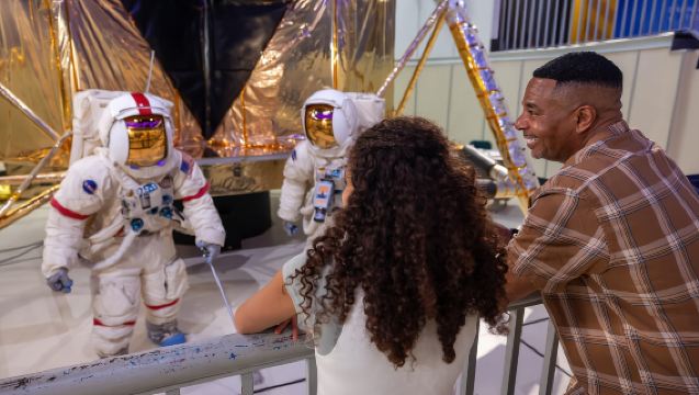 Chicago: Griffin Museum of Science and Industry Ticket