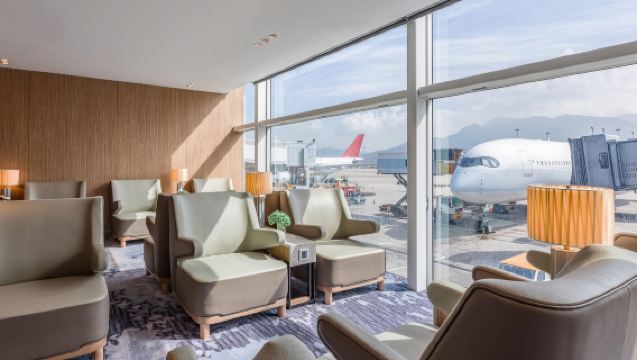 香港国際空港プラザプレミアムラウンジ 3時間利用割引クーポン & 6時間利用割引クーポン シャワールーム+飲食+荷物預かり+WiFi+フライト情報モニタリング