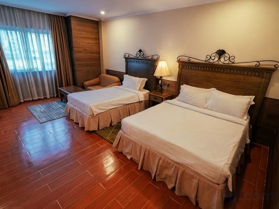 Alona by Jpark Island Resort Room Type - Deluxe Room