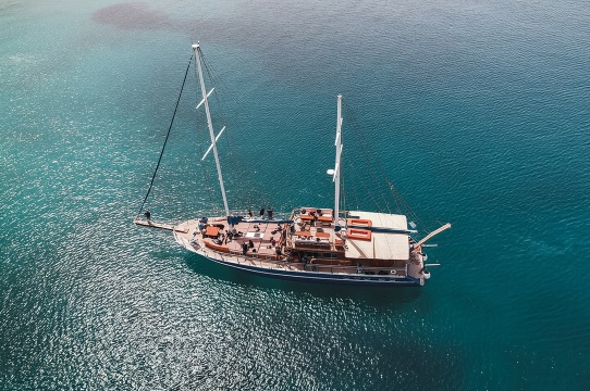 Cruise Sepanjang Hari - 3 Pulau ke Agistri, Moni, Aegina dengan makan tengah hari dan minuman termas