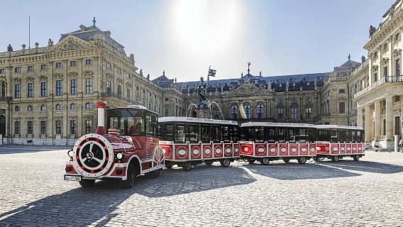 Stadtrundfahrt durch Würzburg mit der Bimmelbahn