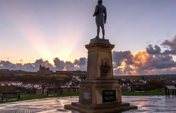 惠特百精華遊：透過自助語音導覽探索小鎮傳說