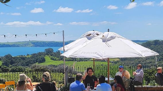 Waiheke Island Wine Tour with Scenic Vineyards & Tastings