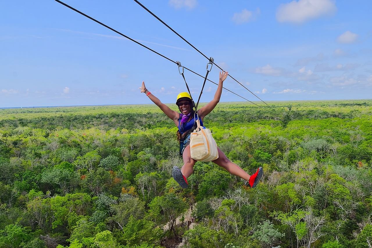 Aventura en la selva maya con cuatrimoto y tirolesa en Tulum
