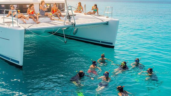 Key West day trip with snorkeling excursion and unlimited drinks