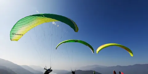 黃山宏村國際滑翔傘基地滑翔傘/動力傘/動力三角翼飛行體驗【專業教練一帶一飛行+空中俯瞰宏村美好風光】