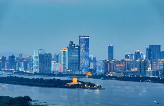 湖南博物館+橘子洲+嶽麓書院+愛晚亭長沙純玩小團一日遊