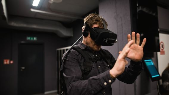 Praha: Pengalaman Perjalanan Waktu Realitas Virtual ke Tahun 1593