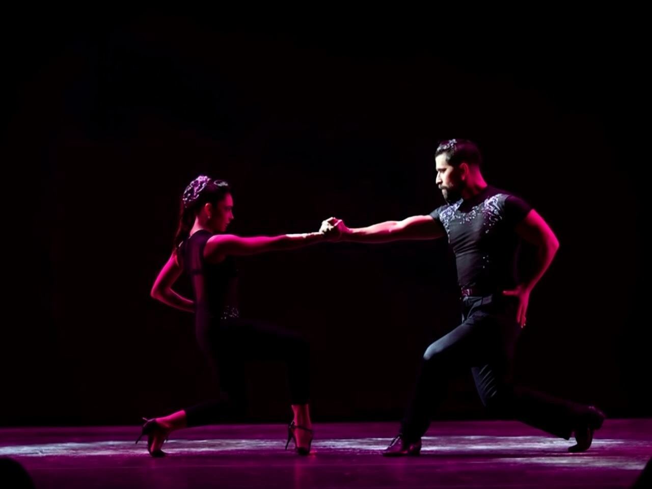 Puerto Iguazú: espectáculo de tango Madero con cena opcional
