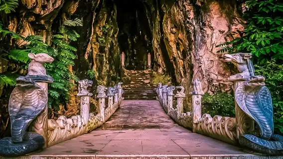 上午：五行山 - 猴子山 - 佛母山