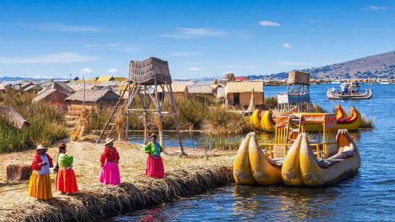 Tour di un giorno intero alle isole Uros e Taquile con pranzo