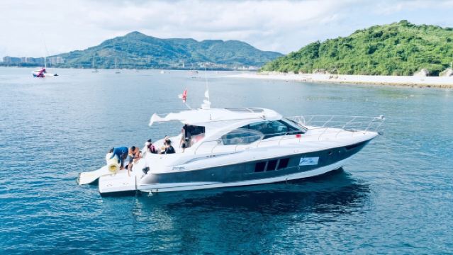 【萬寧遊艇租賃】萬寧石梅灣佳潔公主48尺豪華遊艇包船拼船出海海釣觀光