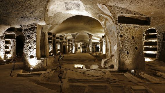 Catacombs of San Gennaro: Guided Tour