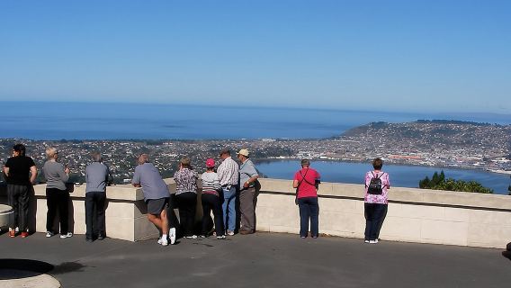 Garden and City tour