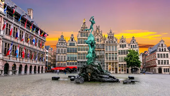 Escape Tour self-guided, interactive city challenge in Antwerp