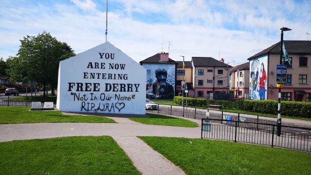 Derry City: The troubles Bogside walking tour