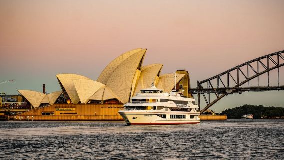 Sydney Harbor afternoon/sunset sightseeing cruise tour | Multiple packages available | Afternoon tipsy/pre-dinner drink (welcome cocktail) | Sunset dinner (three-course)