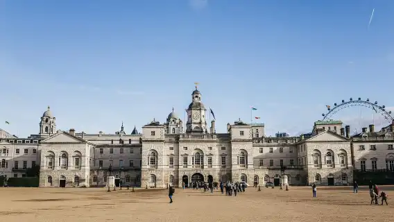 ทัวร์ปั่นจักรยานเช้าในสวนและพระราชวังลอนดอน