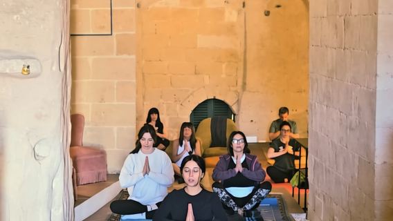 Matera: Yoga session in a Sassi cave with Breakfast