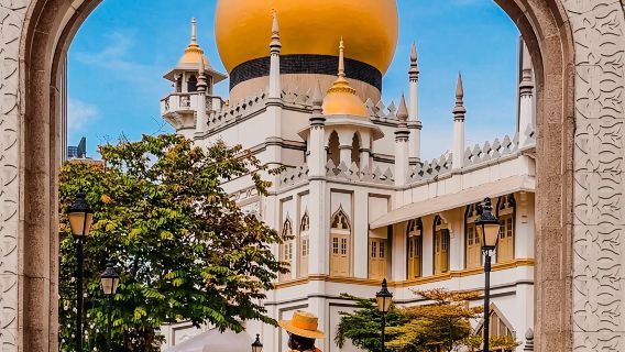 馬來西亞吉隆坡國油雙峰塔+亞羅街+吉隆坡塔一日遊【包車】