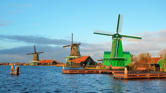 ทัวร์ครึ่งวันหมู่บ้านกังหันลมซานดัม + โวลันดัม | เยี่ยมชมโรงงานรองเท้าไม้และชีส | เลือกเพิ่มการล่องเรือคลองได้