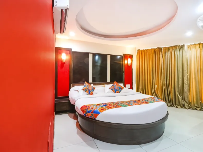 Fabhotel Royal Residency II