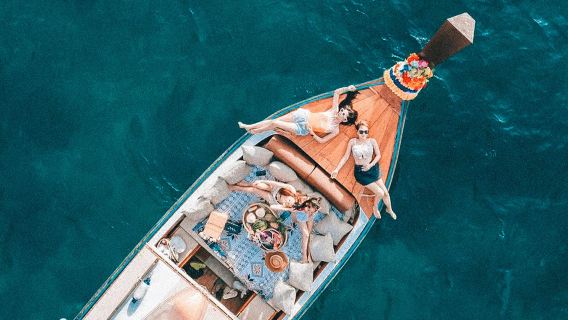 Phuket, Thailand Phi Phi Island Internet celebrity long tail boat charter sea tour Maya Bay / Paradise Bay Phi Phi Islands half day / one day