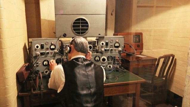 ทัวร์เดินชมลอนดอนในช่วงสงครามโลกครั้งที่ 2 พร้อมเข้าชมห้องวางแผนการรบเชอร์ชิล