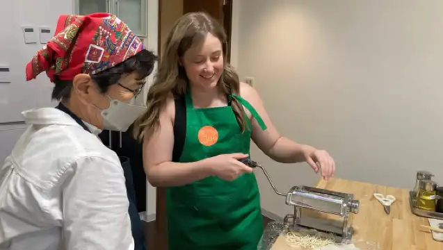 大阪：道頓堀拉麵及煎餃烹飪課