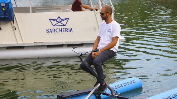 Roma: pedalare sull'acqua con il noleggio di una bici d'acqua