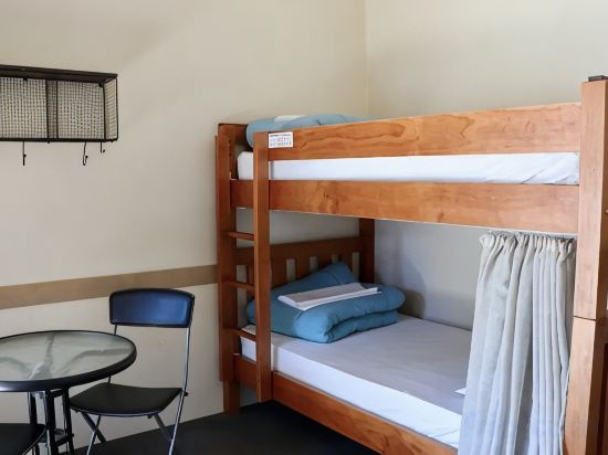 Lakes Edge Lodge Room Type - Bed In 2 Bed-Dorm (Mixed Gender)