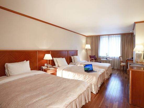 Sejong Hotel Room Type - Triple Room Sejong Hotel Room Type - Triple Room