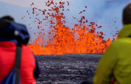 冰島法格拉達爾火山徒步＋雷克雅內斯半島一日遊|專業戶外導遊