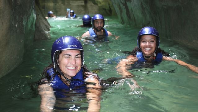 AMBER COVE-TAINO BAY 7 Cascadas de Damajagua + Comida Local