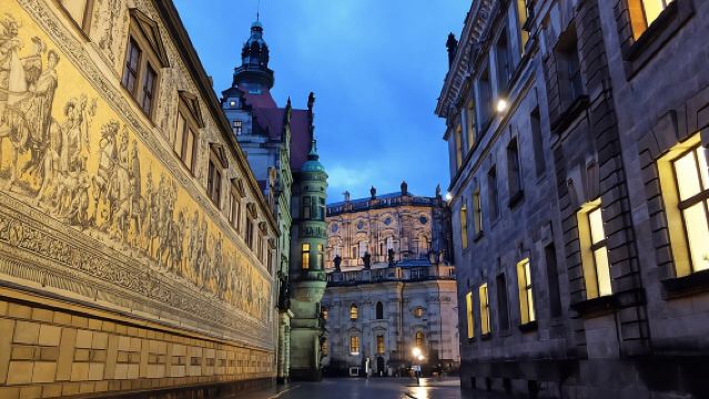 Historic Dresden Small-Group Walking Tour in English